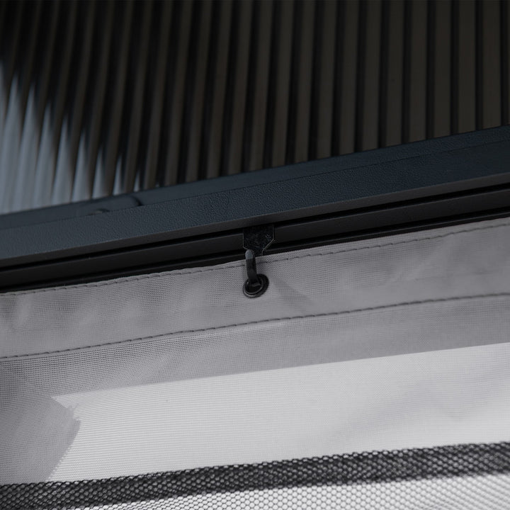 Stahl Wandpavillon MEIJE mit Vorhängen und Netz - 360cm x 300cm, schwarz